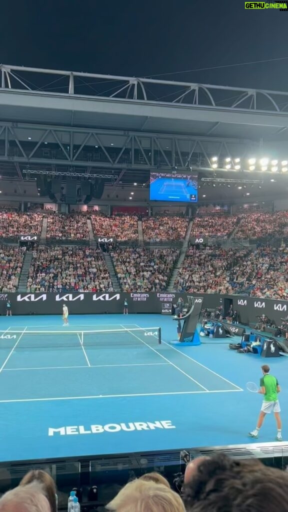 Martin Henderson Instagram - Thank you @tennisaustralia for an incredible evening of men’s tennis 🎾 I can’t get enough of the @australianopen - what an incredibly well run event and what a fantastic show @alexzverev123 and @medwed33 put on. THANK YOU!!!! #ao #melbourne #tennisaustralia