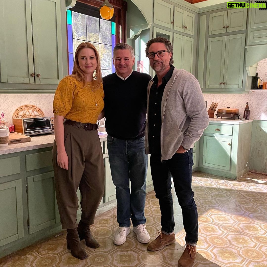 Martin Henderson Instagram - Thank you @tedsarandos for gracing us with your #virginRiver set visit last week. Was an honor to meet you. So proud and grateful to be a part of the @netflix family!