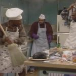 Martin Lawrence Instagram - Have a blessed Thanksgiving and don’t forget to pass the peas like ya used to do! #teammartymar #thanksgiving #cooking Los Angeles, California