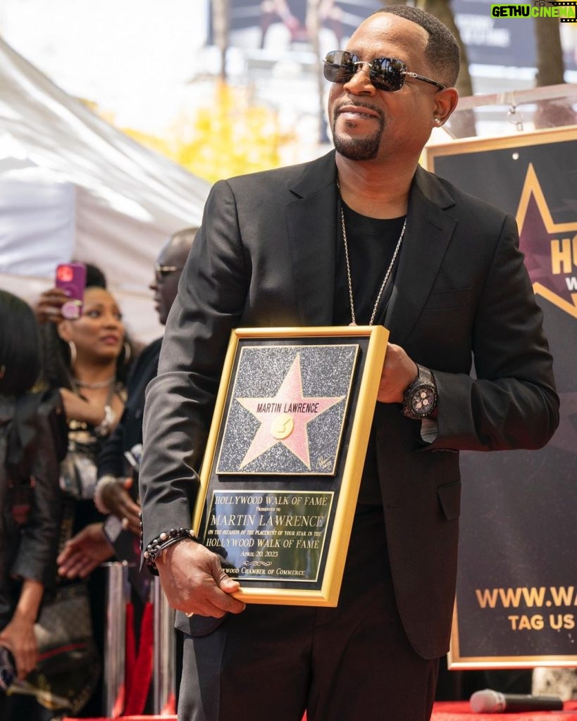 Martin Lawrence Instagram - I am absolutely blessed and honored to have received my star on the Hollywood Walk of Fame. Thank you to my wonderful friends, family and team for all of the years of endless love and support. To my fans, without you, I wouldn’t be here. Much love and God bless 🙏🏾 #blessed #hollywoodwalkoffame ⭐️ 📸 @evoake