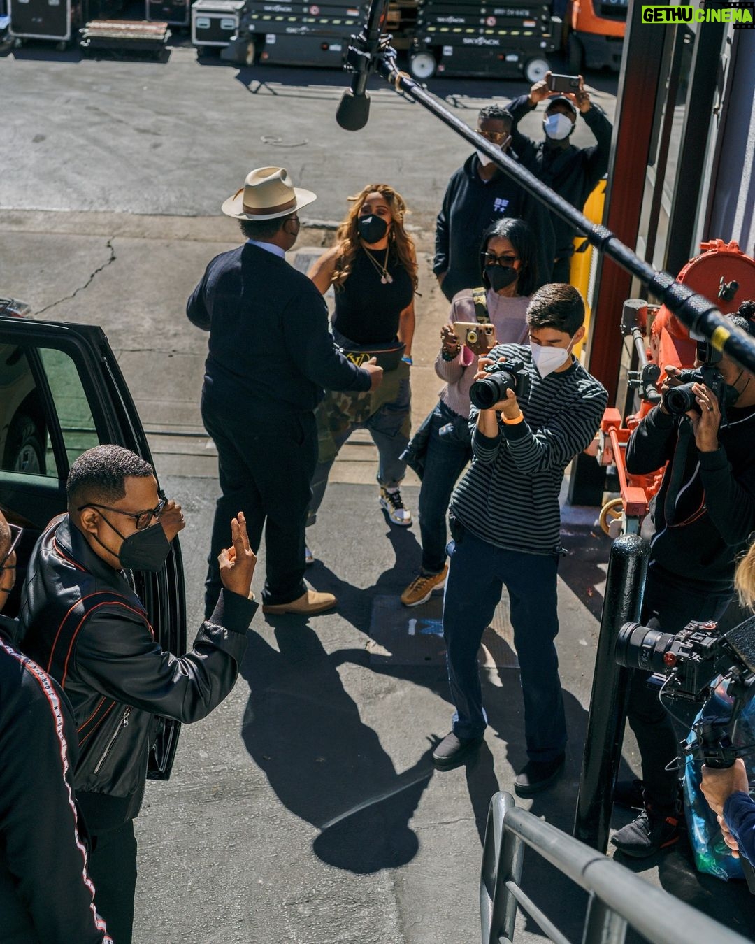 Martin Lawrence Instagram - Where do y’all think I’m headed to?! #teammartymar #blessed 📸 @imandrewjackson