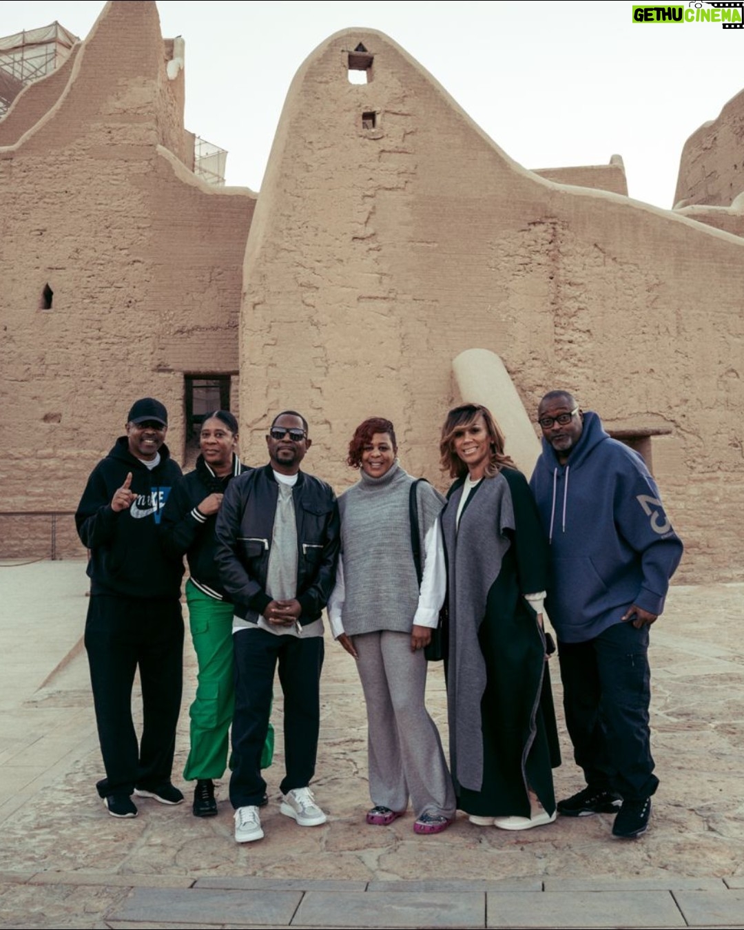 Martin Lawrence Instagram - What a thrilling cultural experience we had exploring #Diriyah the 300 year old largest mud city in the world!πΈπ¦ #VisitSaudi #SaudiWinter @visitsaudi