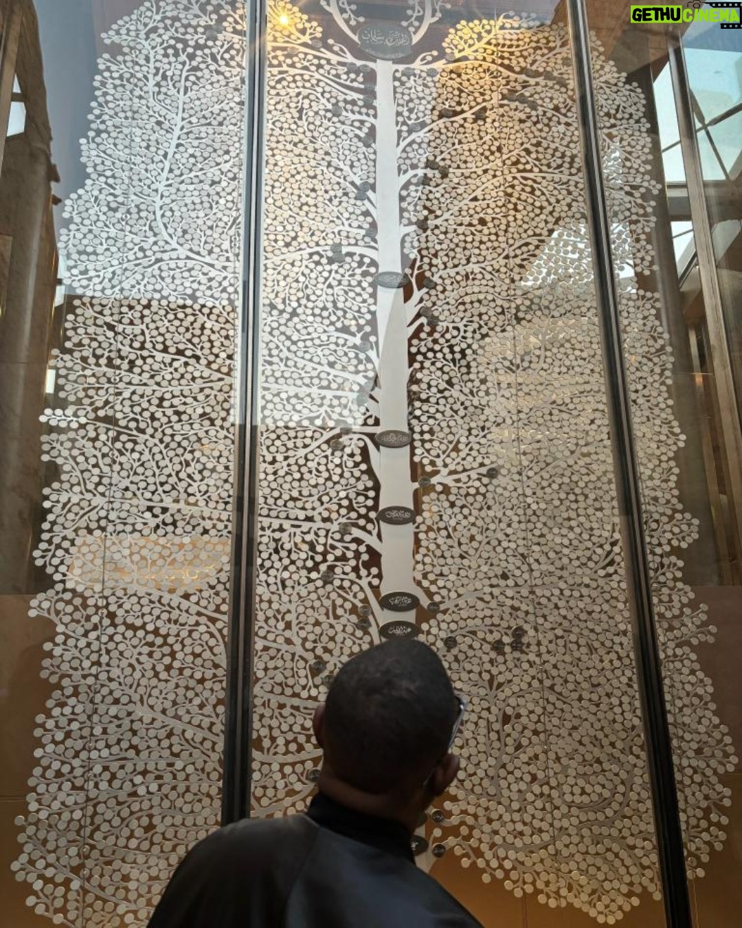 Martin Lawrence Instagram - What a thrilling cultural experience we had exploring #Diriyah the 300 year old largest mud city in the world!πΈπ¦ #VisitSaudi #SaudiWinter @visitsaudi
