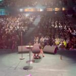Martita de Graná Instagram - Gracias por el cariño que le estáis dando a “Martita Sea”!!! En esta gira quise arriesgar un poquito y cantar en el escenario, algo que soñé desde que era pequeña, y aunque está claro que cantante no soy, lo estoy gozando mucho y eso es gracias siempre a vuestro apoyo. GRACIAS GRACIAS Y GRACIAS por dejarme cumplir mi sueño y seguir llenándome teatros. Afortunada ❤️ Que no falte nunca una cerveza para brindar🍻🍻 Próximos shows en mi web www.martitadegrana.com
