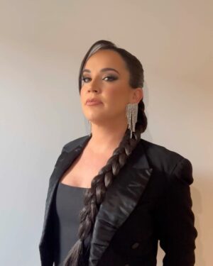 Martita de Graná Instagram - Cada día me veo más guapa. ❤️

 5 de abril en cines “ De Caperucita a Loba” protagonizada por @martagondevega y dirigida por @chus_lagutierrez 
 
Maquillaje y peluquería: @miguelbling 
@yslbeauty #makeup 
@lorealpro #hairstyle 

Estilismo: @raulrguezstylist