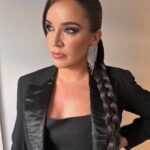 Martita de Graná Instagram - Cada día me veo más guapa. ❤️ 5 de abril en cines “ De Caperucita a Loba” protagonizada por @martagondevega y dirigida por @chus_lagutierrez Maquillaje y peluquería: @miguelbling @yslbeauty #makeup @lorealpro #hairstyle Estilismo: @raulrguezstylist Teatro Real Madrid