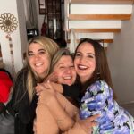 Martita de Graná Instagram - Cada vez nos vemos menos, pero nos queremos más 🍒🍒 @elena.martinezgm @mariluli_garcia Hogar Dulce Hogar