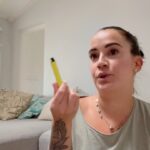 Martita de Graná Instagram - El tabaco es un asco. Animo a todo el mundo a dejar de fumar porque es algo inútil y sin sentido, solo llevo un mes y precisamente hago este vídeo para que tod@s lo sepáis y sentirme profundamente avergonzada si me ocurre volver a echarme un cigarro a la boca algún día. Fuerza de voluntad ven a mí.