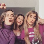 Martita de Graná Instagram - 8M 💜 son todos los días. Gracias a mis papis porque desde que soy pequeña he vivido en una familia donde nadie era más que nadie, me enseñaron igualdad. Y por ello seguiré luchando. 💜 Luchando Juntas