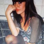 Martita de Graná Instagram - Me he cambiado el pelo más que las bragas. ¿ Vosotr@s también cambiáis de look cuando queréis un cambio en vuestra vida? En la primera foto sobre el año 2012 el lado rapado me lo cambiaba de color, era maestra, y cuando lo llevaba blanco los niñ@s creían que estaba malita. Que recuerdos. Fué un año durillo.