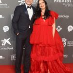 Martita de Graná Instagram - Premios Carmen 🎥 🎬 Gracias por esta oportunidad. Presentar los premios de la @acacineandaluz fué un sueño, y estoy súper orgullosa. Gracias a @salvareina.chuki por ser un pedazo de profesional y compañero y a todo el equipo por hacérmelo tan fácil. ❤️❤️ Y gracias a mi @miguelbling por dejarme siempre tan espectacular. Te adoro Makeup: @maccosmetics_es Hair: @lorealpro Y los pedazo de looks gracias a @whatfashionistameans 🥹🥹 Falda de @emmaprieto Casa Colón