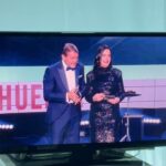 Martita de Graná Instagram - Premios Carmen 🎥 🎬 Gracias por esta oportunidad. Presentar los premios de la @acacineandaluz fué un sueño, y estoy súper orgullosa. Gracias a @salvareina.chuki por ser un pedazo de profesional y compañero y a todo el equipo por hacérmelo tan fácil. ❤️❤️ Y gracias a mi @miguelbling por dejarme siempre tan espectacular. Te adoro Makeup: @maccosmetics_es Hair: @lorealpro Y los pedazo de looks gracias a @whatfashionistameans 🥹🥹 Falda de @emmaprieto Casa Colón