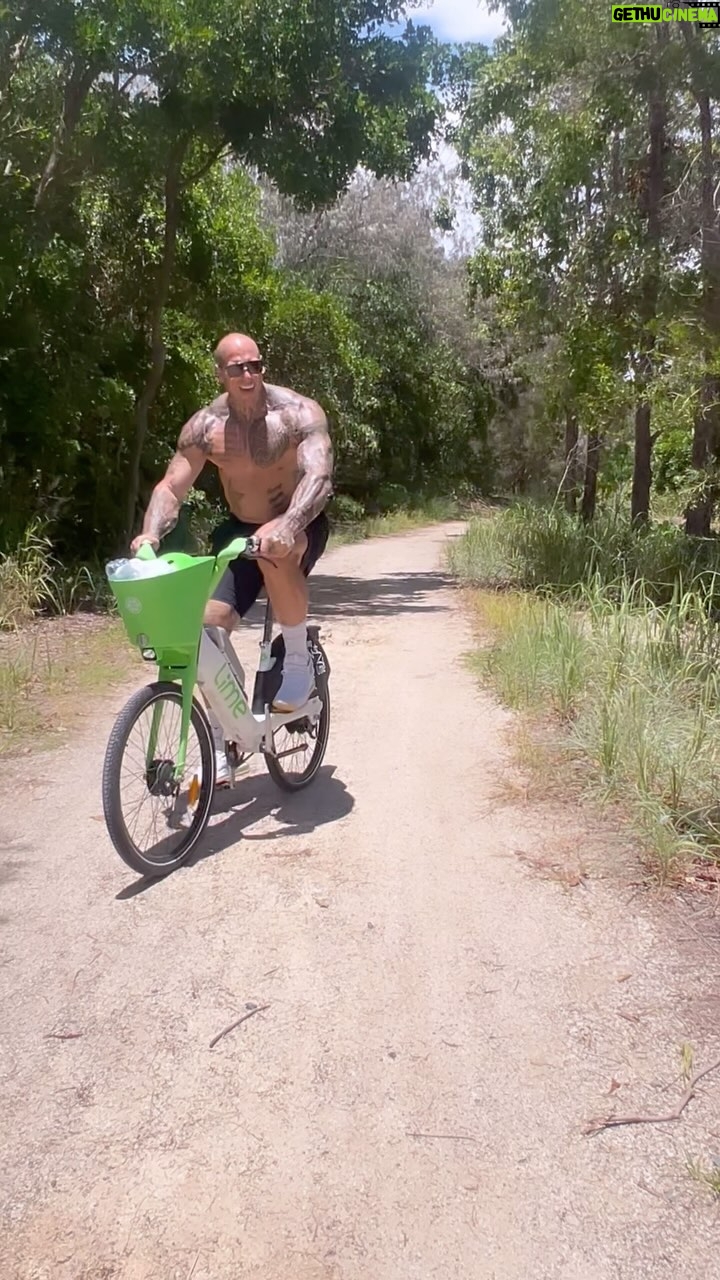 Martyn Ford Instagram - Making memories of a life time with my mother β¦. typically involves laughs, falling off and getting into trouble ππ¦πΊπβ€οΈ #australia Australia