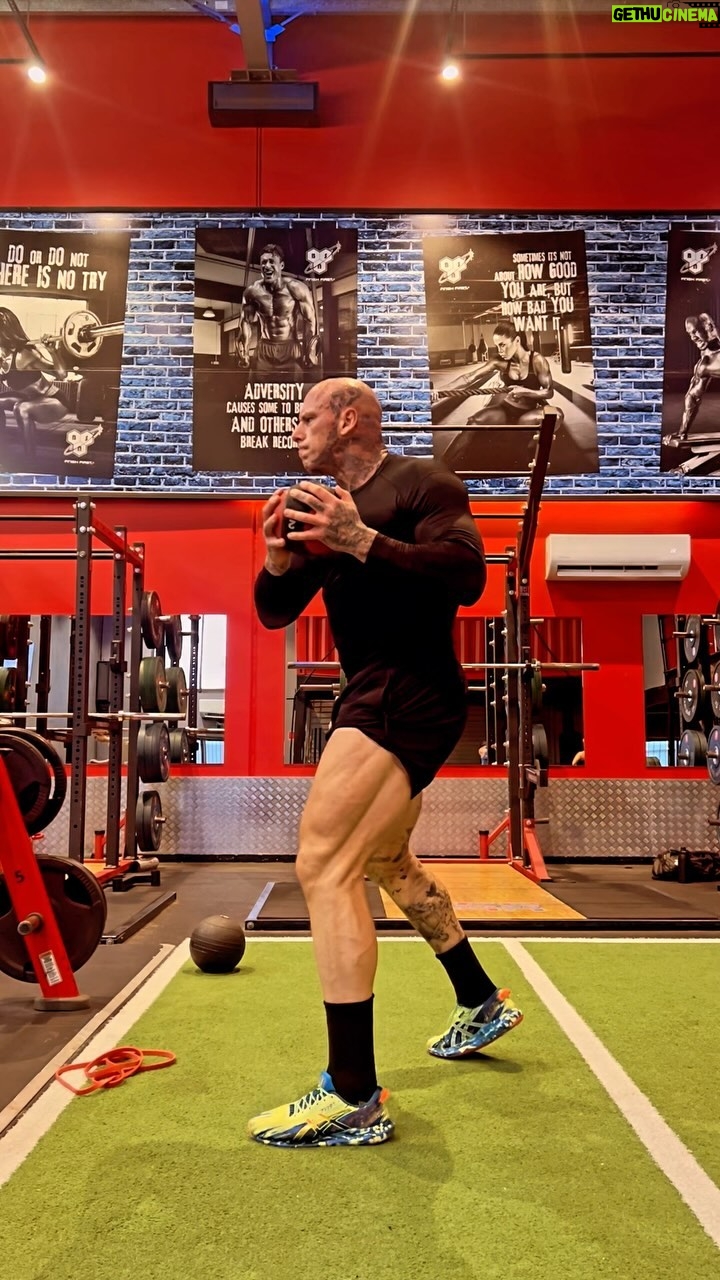 Martyn Ford Instagram - Each day, we’re adding a small piece to the puzzle … unlocking movement and power that will ultimately add up to destruction , had an incredible 3 hours session this morning, absolutely loving life ❤️🙏🤛 …. #fitness #health #movement #life