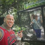 Martyn Ford Instagram – Lovely that this place has a drop off zone for the parents, I managed to wonder around in peace and tranquility ❤️🇦🇺😂🐨 …. What a lovely day.  #australia #parents #dropoff