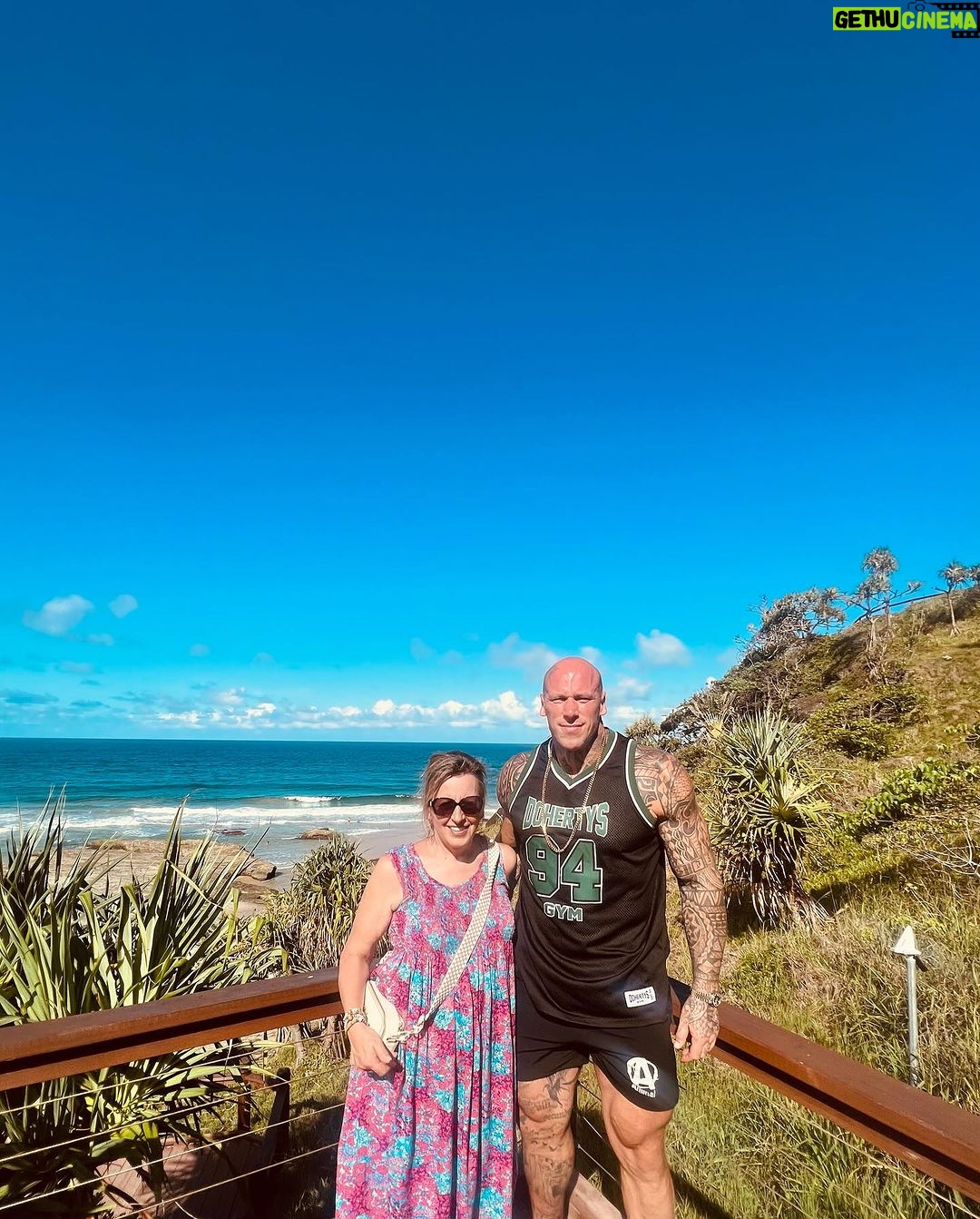 Martyn Ford Instagram - Had a lovely stroll around today, days off don’t get much better than this for sure, caught plenty of sun, and worked my little legs into the ground lol ….. where to visit tomorrow? That is the question #snapperrocks #australia #nsw Snapper Rocks, Coolangatta, Gold Coast. Queensland. Australia