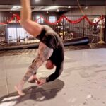 Martyn Ford Instagram - If you can’t have fun, live life with a smile … what’s the point … had a day of madness, all in nearly 6 hours of training, physio, rehearsals … and now food shop 😂 … and I’ve loved absolutely EVERY MINUTE ❤️ … @lindo.solomon gonna turn me into a MACHINE … 👀 NEWS PEnDING 🤛🇦🇺 #mma #wsm #lightwork 🤔😂 #fun #smiles #happyplace Australia