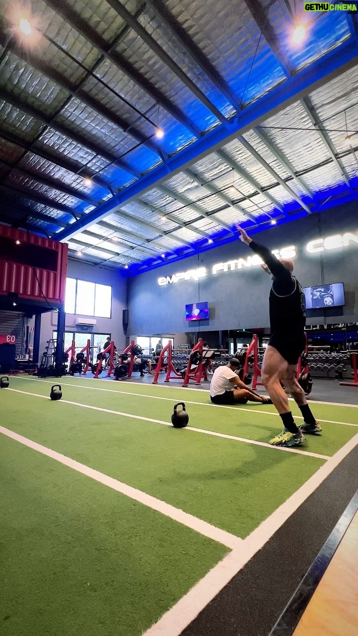 Martyn Ford Instagram - Just out here, making memories and having fun …. @lindo.solomon helping build my confidence by letting me win consistently, now that’s what true friends do 🤛😂 #fitness #fun #memories #camp #day2 #mma