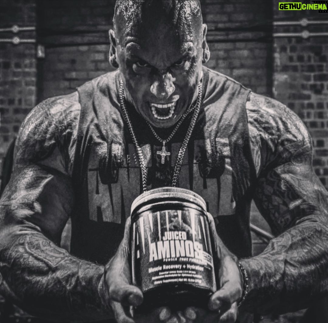 Martyn Ford Instagram - Time to get JUICEY …. @animalpak #animalpak #supplements