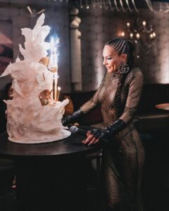 Mary Fitzgerald Instagram - Celebrating my Best Friend. The most deserving women of all of the most amazing things this life has to offer. Happy Birthday Beautiful @amanzasmith you stole that room 🖤🤍 Glam: @chrisartease Romain’s Suit: @sebastiancruzcouture