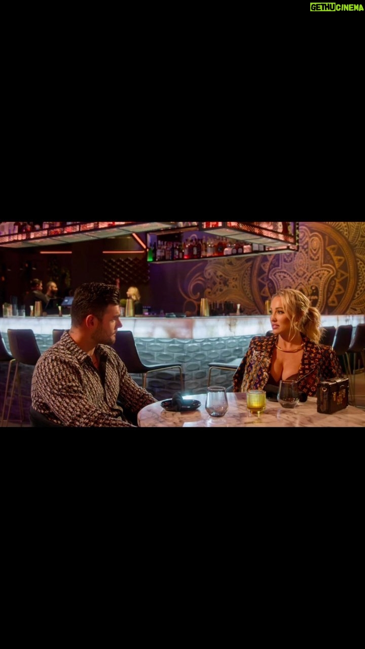 Mary Fitzgerald Instagram - Season 7, what a way to end the year. Looking forward to the holidays with our families and 2024 🤍 #workfamily #sellingsunset #netflix #realitytv #maryandromain #theoppenheimgroup #season7 #marybonnet #romainbonnet