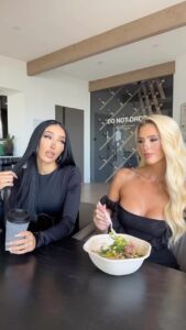 Mary Fitzgerald Instagram - If your friends don’t talk to you like this, they ain’t real. #thishoe #funnyreels #friends #lunch #sellingsunsetbesties #netflix #realitytv