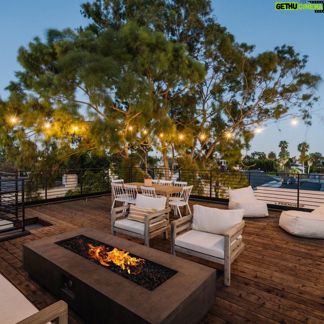 Mary Fitzgerald Instagram - Just Listed ✨ 609 BROADWAY ST.- $5,849,000 A newly constructed contemporary duplex in the heart of Venice just blocks away from LA's trendiest street, Abbot Kinney. Completed in 2022, this legal duplex with fully approved Condo entitlements showcases an impeccable architectural design by the acclaimed architect Robert Thibodeau, with a front house featuring 4 beds/4 baths, and a back house offering 3 beds/3 baths, resulting in a generous combined area ofover 6,000 sq.ft. Outstanding features abound in this property, including Caesarstone kitchen countertops. stylish Carrera covered bathrooms. eye-catching cedar siding. exquisite white oak hardwood floors, and top-of-the-line appliances. Each structure is enhanced by a spacious loft area of 1,400 sq. ft. with impressive 15-foot ceilings and private rooftop decks, providing a serene retreat for relaxation and leisure. The main suite occupies the entire top floor of each home, while the entry level of each structure encompasses the remaining bedrooms and bathrooms, an entertainment room, and a convenient 4-car garage. The duplex currently generates an impressive $30,000 per month in collective rents from stable credit tenants with 12-month leases, with the front residence (4 beds spanning 2,916 sq. ft.) leased at $16,000/mo., and the back residence (3 beds and an ample 3,218 sq. ft.) leased at $14,000/mo., with separate utility meters. Furthermore, LA County has granted approval for the conversion of these two homes into condominiums. Upon the expiration of the existing leases, the new owner will have the flexibility to either enjoy both residences, or consider retaining one for personal use while selling/leasing the other unit. BEDS: 7 SQ. FT: 6,134 $5,849,000 BATHS: 7 PARKING: 8 CAR Listed By: @jasonoppenheim @theheatherraeelmoussa @theoppenheimgroup