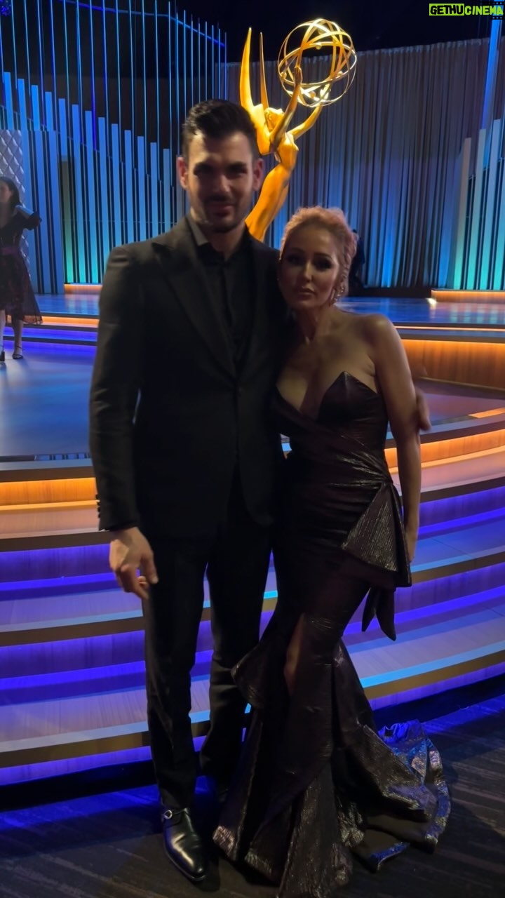 Mary Fitzgerald Instagram - Emmy Nominated for the third time… what an honor! 🍾🏆 & our girls did amazing presenting @amanzasmith @chrishell.stause @chelsealazkani @bre_tiesi Romain’s Suit: @sebastiancruzcouture Romain’s Shoes @sebastiancruzcouture Dress: @michaelcostello Shoes: @jessicarich @jessicarichofficial Glam: Hair & Makeup @chrisartease #sellingsunsetgirls #emmys #creativeartsemmys #netflix #sellingsunset #maryandromain