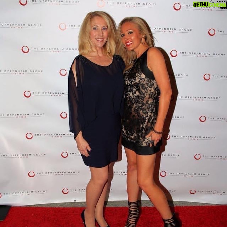Mary Fitzgerald Instagram - Of all the gifts that life has to offer, a loving mother is the greatest of all. ๐ธ๐๐น Happy Mothers Day! โจ I love my mom and being a mom. ๐ค Whatโs your favorite thing about your mother? #mothersday #motherslove #boymom #mom #mothersday23