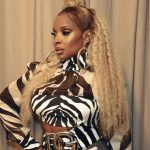 Mary J. Blige Instagram - They smell blood like the sharks, they start actin' fishy. Well, I'ma have to act a ass and they gone have to kiss me - #lilwayne #GoodMorningGorgeous @hologic
