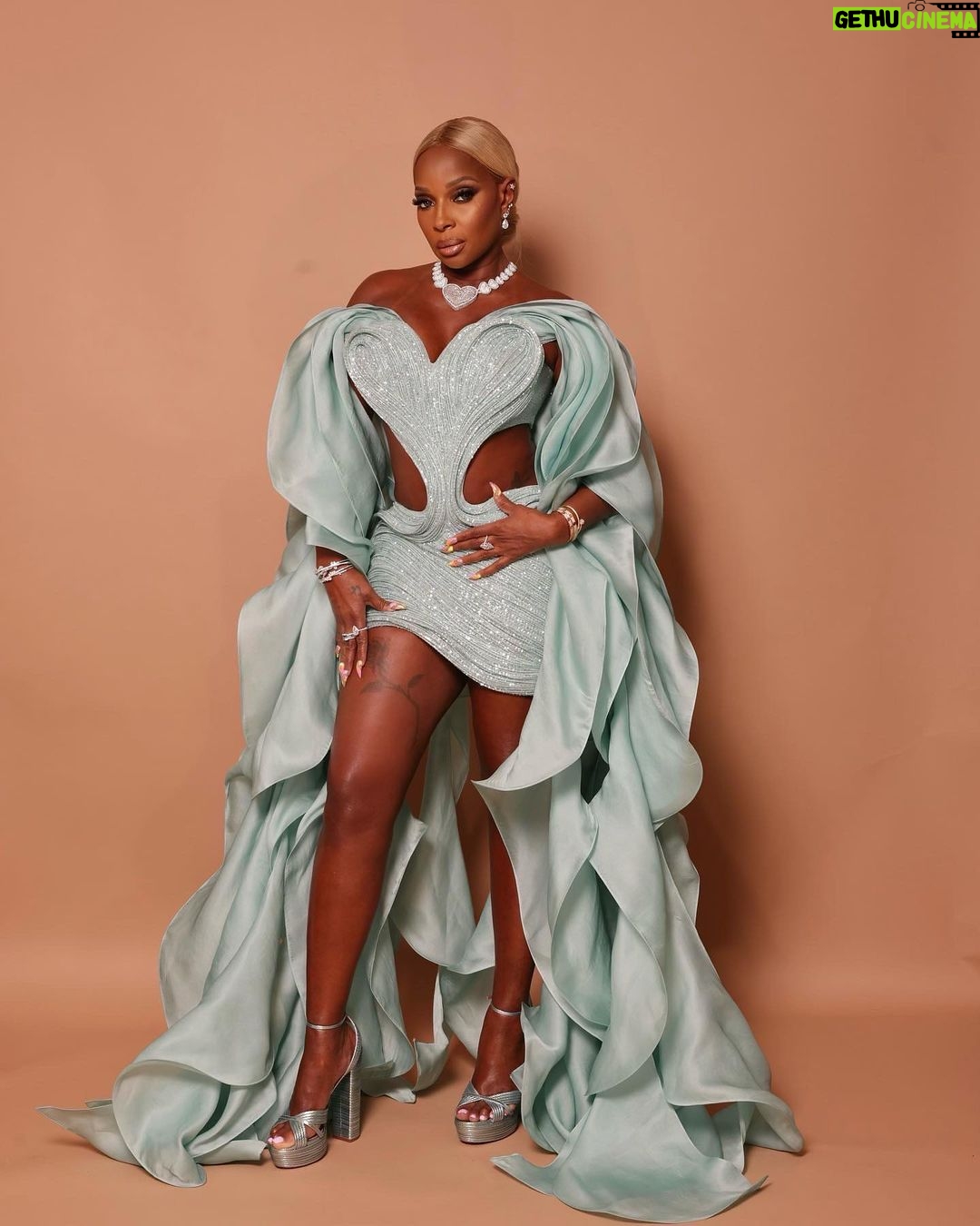 Mary J. Blige - 180.9K Likes - SFPWM. #Time100