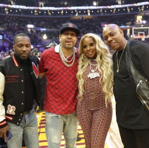 Mary J. Blige Instagram - Wow! I’ve been blessed to be apart of 2 of the biggest moments in sports!!What an #amazing weekend! #NBAAllStar75 @sterlingpics #GoodMorningGorgeous