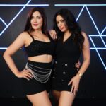 Maryam Zakaria Instagram - Uljhan 🔥🔥🖤 @mrinmaikolwalkar #teribaatonmeinaisauljhajiya #trending #reelitfeelit #dancereels #glam #shahidkapoor #explore #reelsinstagram