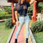 Maryam Zakaria Instagram - Wop x Untouchable 🔥 Did dance reel after so long time, I will start to post more hope you guys like this one ☺️🫶 #wopwop #untochable #dancereels #trending #glam