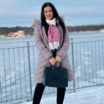 Maryam Zakaria Instagram - Winter isn’t a season, it’s a feeling ❄️🫶 📍Stockholm 🇸🇪 #winter #snow #ootd #winterjacket #winteroutfit #sweden #visitsweden #stockholm Stockholm, Sweden