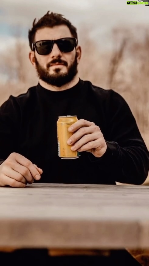 Mat Fraser Instagram - I’ve been free from alcohol for about 15 years now. I got sober because I saw where things were heading for me if I didn’t stop drinking, and knew I had potential in life to do more than just get drunk and cause trouble. Whether you’ve had a similar experience, or you just want to lead a clean, high-performance lifestyle, @athleticbrewing beers are not only NA but damn tasty. 👌