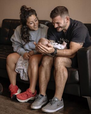 Mat Fraser Instagram - The key to great coaching is baby snuggles in between events. 

What a fun (and rainy) weekend it’s been so far. Let’s finish strong! #HWPO
