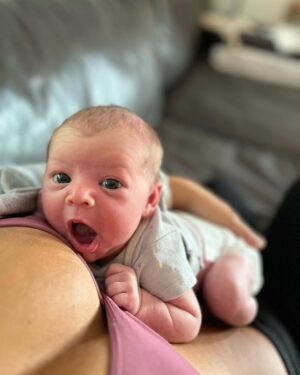Mat Fraser Instagram - Life lately ✨
-
Basking in 2 weeks of bb snuggles with our sweet Eddy girl. #babygirl