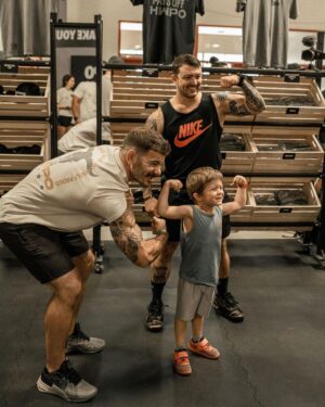 Mat Fraser Instagram - THANK YOU to everyone who showed up last week in Madison, the @hwpotraining crew and I had an incredible time. Proud of all of our athletes and this community. #HWPO