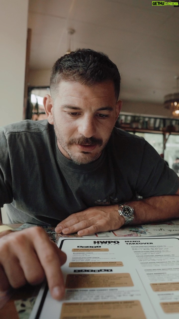 Mat Fraser Instagram - A must visit while in Madison: Short Stack Eatery. @hwpotraining has taken it over during the CrossFit Games and it’s awesome. Everything is good, but can’t go wrong with the pancakes. #HWPO Madison, Wisconsin