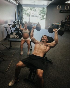 Mat Fraser Instagram - Pump sesh at home with my girls before traveling to Madison to meet up with the @hwpotraining team. 
-
Getting PUMPED for a solid week at @crossfitgames. COMMENT BELOW if you’re jumping into any of the HWPO activities throughout the week. #HWPO