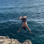 Mat Fraser Instagram – The cliff at Shipwreck Beach… doing all the fun things there are to do on Kaua’i. 
–
Thanks to @shimazinga for the epic drone shots. #hawaii