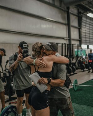 Mat Fraser Instagram - Game plan, FIGHT, debrief, repeat. #HWPO