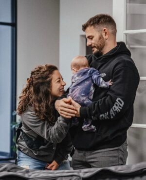 Mat Fraser Instagram - The sweetest season yet. Merry Christmas from our @hwpotraining family to yours 🖤 #HWPO