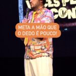 Matheus Ceará Instagram - Quando é no @ dos outros é refresco!! Oiaa os dois com a pulga atrás da orelha agora 🤣🤣🚀🚀🚀 🚨AGENDA GERAL DE SHOWS! VOCÊS PEDEM E EU CONTO!! 🚨 Se liga nas datas e corre no link da bio para garantir o seu ingresso @matheusceara 01/02- Tubarão/SC 02/02- Antônio Carlos/SC 03/02- Itapema/SC 20/02- Jacareí/SP 22/02- Santos/SP 23/01- Santana de Parnaíba/SP 24/02- Atibaia/SP 25/02- Pedreira/SP 29/02- Araçatuba/SP 01/03- Marília/SP 02/03- Adamantina/SP 05/03- Jacareí/SP 07/03- Barra Velha 08/03- Florianópolis/SC 09/03- Itajaí/SC 10/03- Blumenau/SC #shows #show #standupcomedy #matheusceara