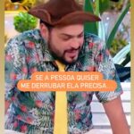 Matheus Ceará Instagram - Sextouuu meu povo, fiquem espertos, piscou é fevereiro 🤣🤣🤣🤣 🚨AGENDA GERAL DE SHOWS! VOCÊS PEDEM E EU CONTO!! 🚨 Se liga nas datas e corre no link da bio para garantir o seu ingresso @matheusceara 12/01- Rio de Janeiro/RJ 13/01- Cotia/SP 17/01- Jaguariúna/SP 18/01- Campinas/SP 19/01- Santos/SP 20/01- Guarujá/SP 25/01- Campinas/SP 24/01- Guarulhos/SP 25/01- Campinas/SP 26/01- Osasco/SP 27/01- São Bernardo do Campo/SP 28/01- São Paulo/SP 01/02- Tubarão/SC 02/02- Antônio Carlos/SC 03/02- Itapema/SC 23/02- Atibaia/SP 24/02- Santana de Parnaíba/SP 08/03- Florianópolis/SC 10/03- Blumenau/SC #shows #show #standupcomedy #matheusceara #jumor #comedia