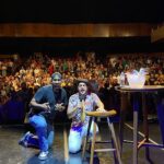 Matheus Ceará Instagram - RIO DE JANEIROOOOO, valeuuuu, MULTIPLAN LOTADO E ESGOTADO, mais de 1000 pessoas!! Meu MUITO OBRIGADO a todos que estiveram por lá! Iiihhuuul 🚀🚀🚀 🚨SE LIGA NA AGENDA GERAL DE SHOWS! VOCÊS PEDEM E EU CONTO!! 🚨 Se liga nas datas e corre no link da bio para garantir o seu ingresso @matheusceara 13/01- Cotia/SP 17/01- Jaguariúna/SP 18/01- Campinas/SP 19/01- Santos/SP 20/01- Guarujá/SP 25/01- Campinas/SP 24/01- Guarulhos/SP 25/01- Campinas/SP 26/01- Osasco/SP 27/01- São Bernardo do Campo/SP 28/01- São Paulo/SP 01/02- Tubarão/SC 02/02- Antônio Carlos/SC 03/02- Itapema/SC 23/02- Atibaia/SP 24/02- Santana de Parnaíba/SP 08/03- Florianópolis/SC 10/03- Blumenau/SC #shows #show #standupcomedy #matheusceara Rio de Janeiro, Rio de Janeiro