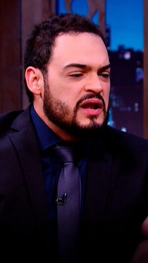 Matheus Ceará Instagram - Quando a entrevista é boa 🤣

#thenoite #sbt #danilogentili #thenoitecomdanilogentili #matheusceara