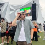 Matheus Lustosa Instagram - DO nada cheguei @rockinrio E look maravilhoso do @cea_brasil 🤩🤩 @pinymontoro @agenciapinymontoro #ceanorockinrio #lookoficialdorockinrio #pinymontoro Rock in Rio