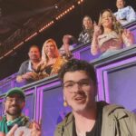 Matheus Lustosa Instagram - Amanhã é a minha estreia no canta comigo teen e conto com todos vocês assistindo as 18 hs na Record 🤩 Usando meu @invisalignbrasil @cliniorto @dracarlaroman.nobre As crianças são super talentosas !!!! Imperdível! #cantacomigoteen #reelslovers #instagram São Paulo, Brazil